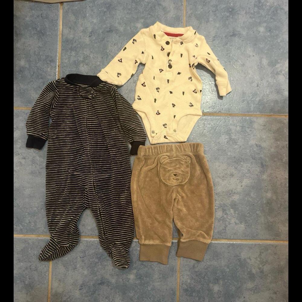 Carters lot of 4 cozy winter baby clothes 3-6 months